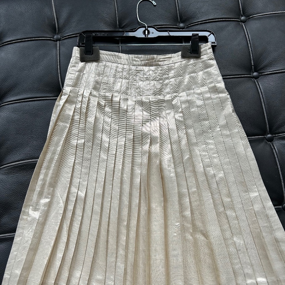 Kulson - Gold Pleated Skirt